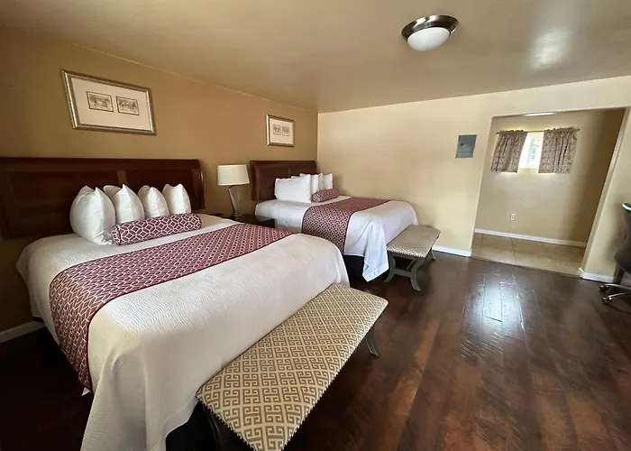 Abram Inn & Suites