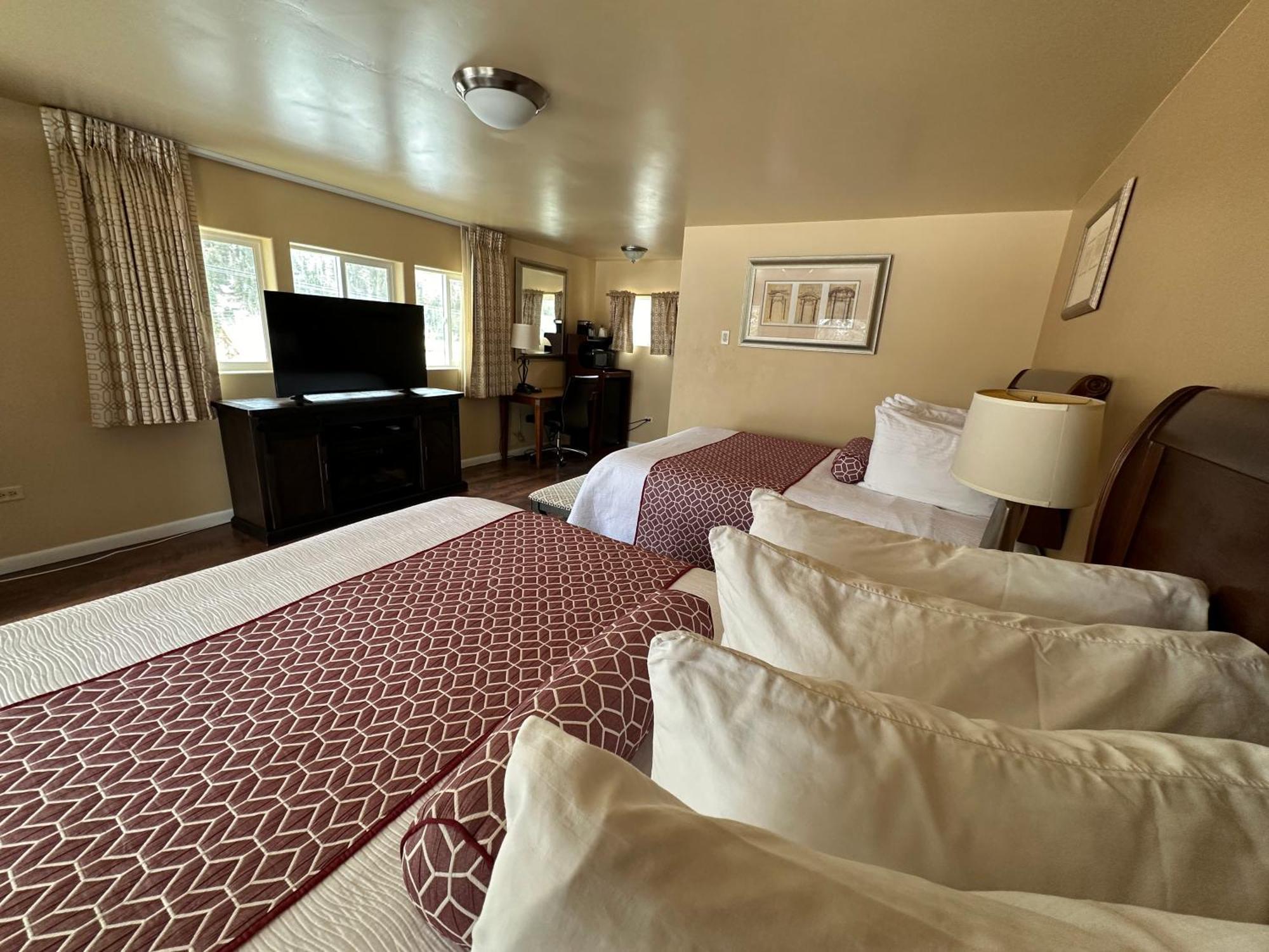 Abram & Inn Ouray