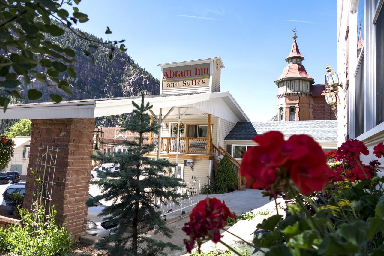 Abram & Inn 2*