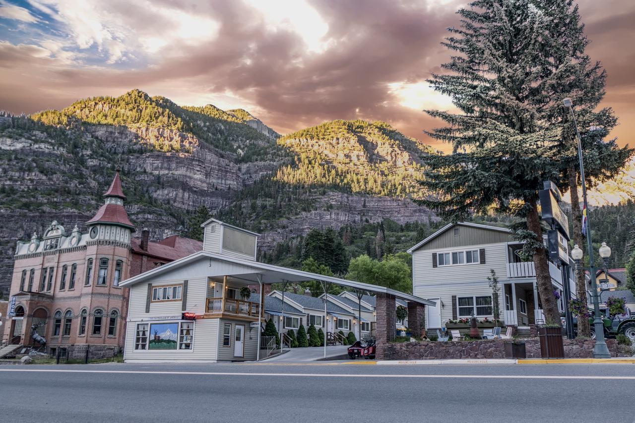 Abram & Inn Ouray